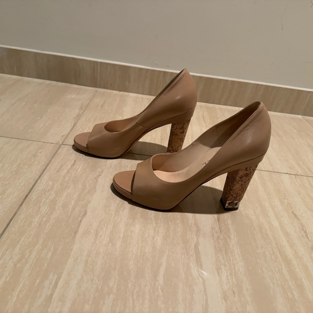 Chanel Beige Leather Open Toe Chain Heel Pump